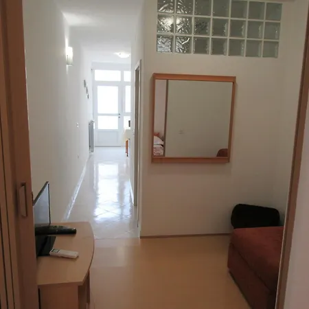 2340c Apartment *
